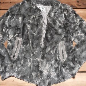BB Dakota Gray Furry Fuzzy Jacket XS